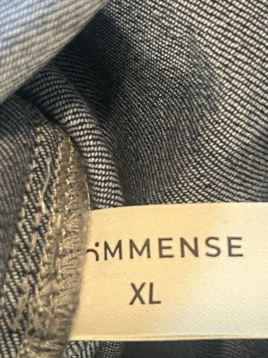 Commence Classic High-Rise Denim Shorts in Blue size XL - Picture 2 of 4